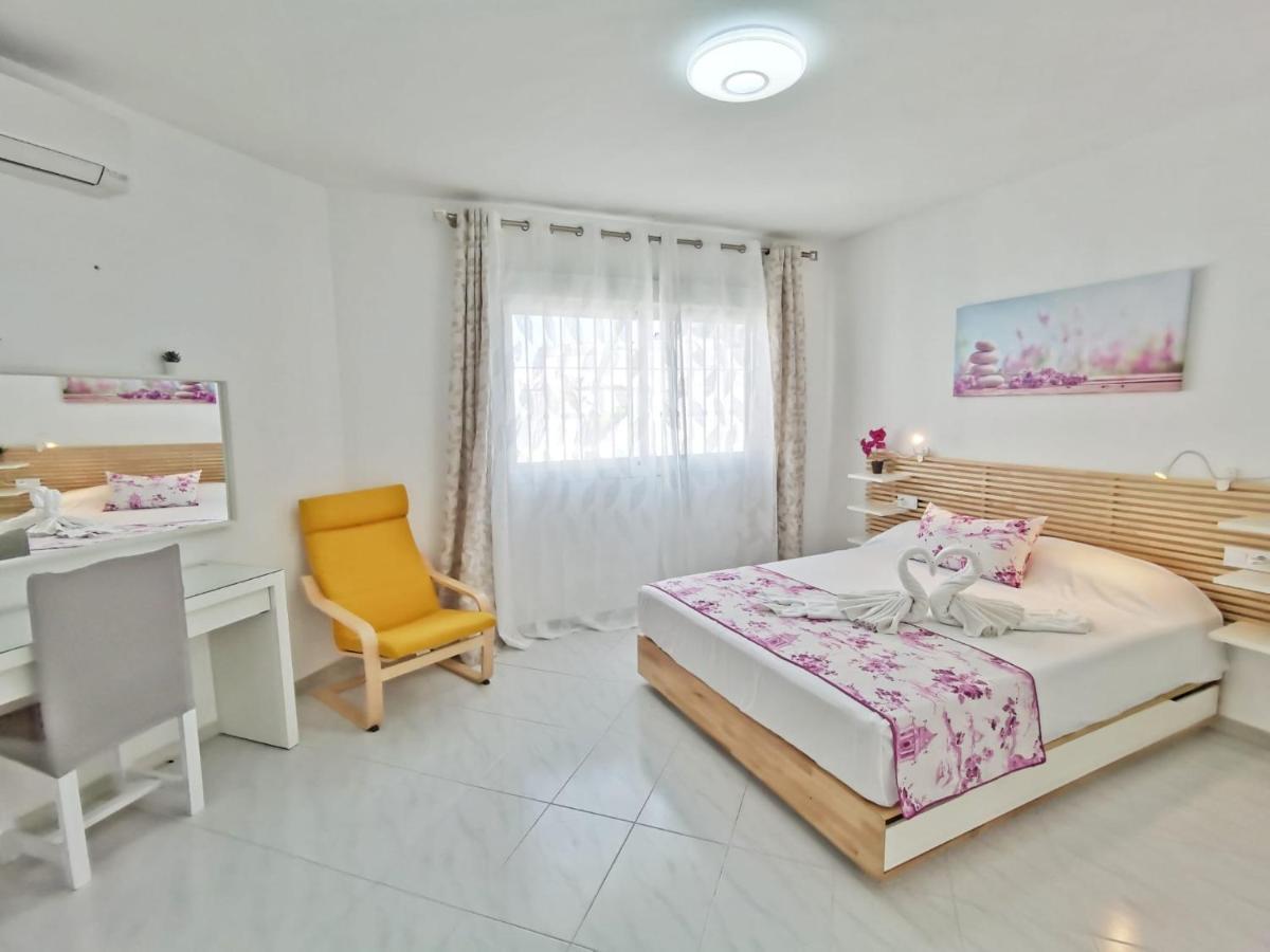 Вілла Casa Higuera Нерха Екстер'єр фото